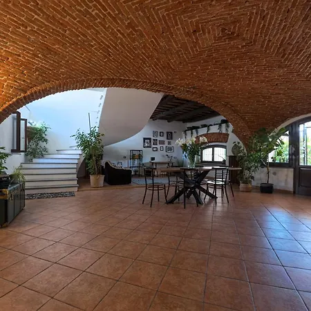 Con Terrazzo E Cortile Privato 200m2 Pet Friendly Villa *