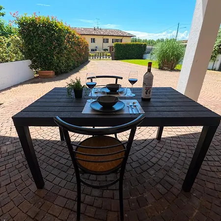 فيلة Con Terrazzo E Cortile Privato 200m2 Pet Friendly Lignana